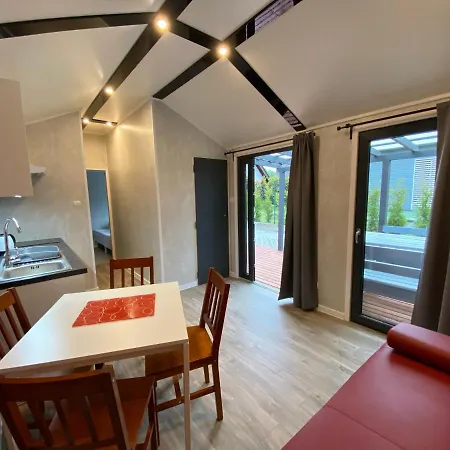 Nad Morzem - Pirata- Tiny House * Dziwnów