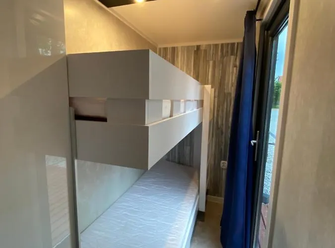 Nad Morzem - Pirata- Tiny House Hébergement de vacances Dziwnów